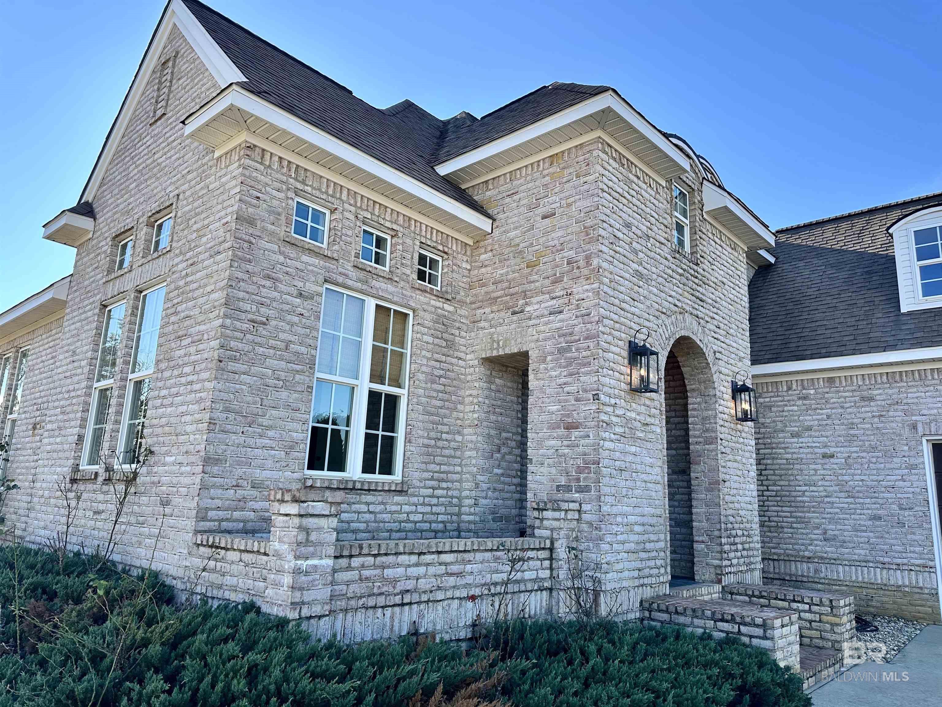 405 Juniper Creek Drive