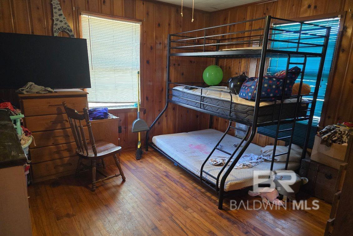44244 N Highway 31