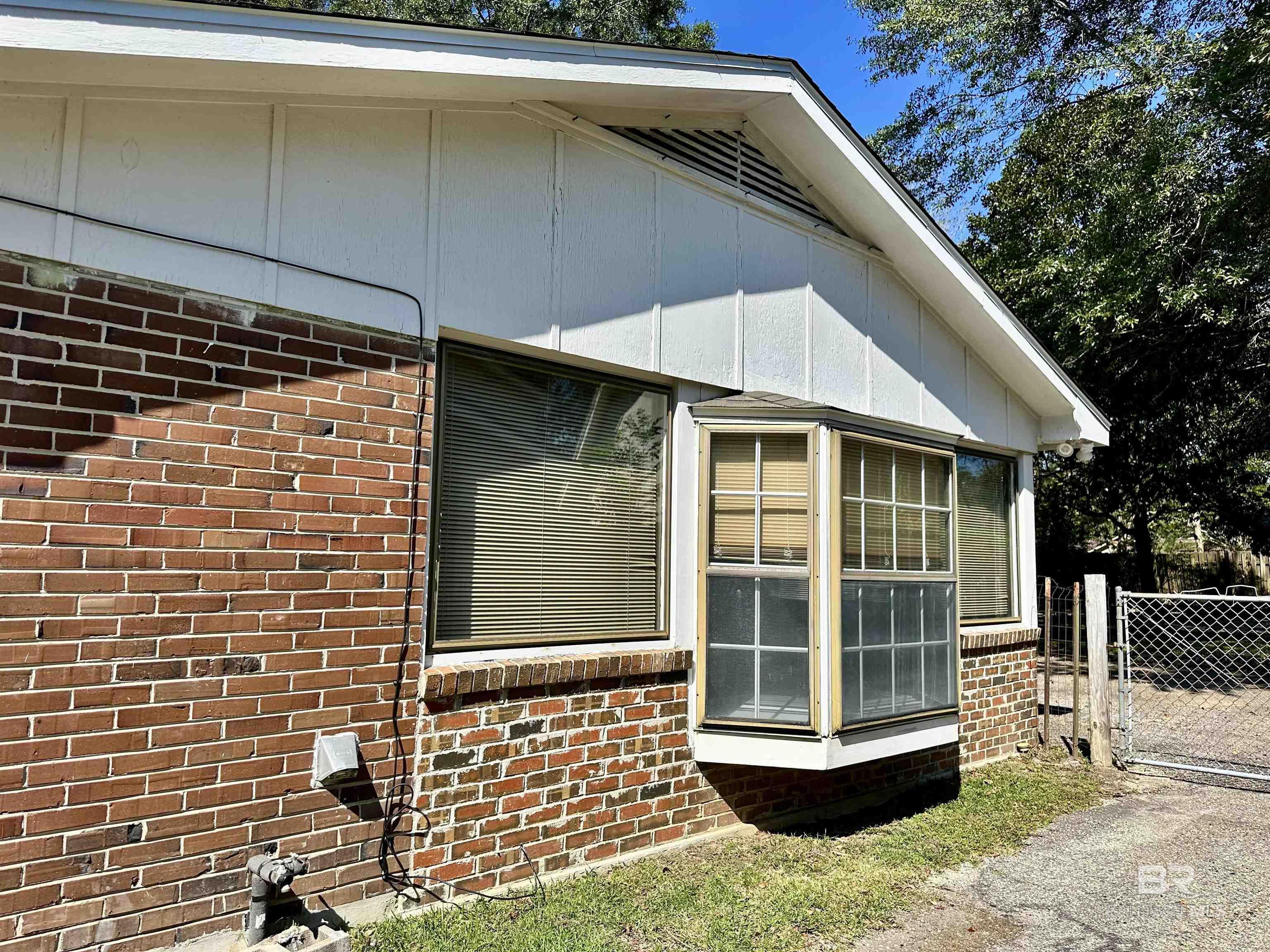 111 N Pine Street