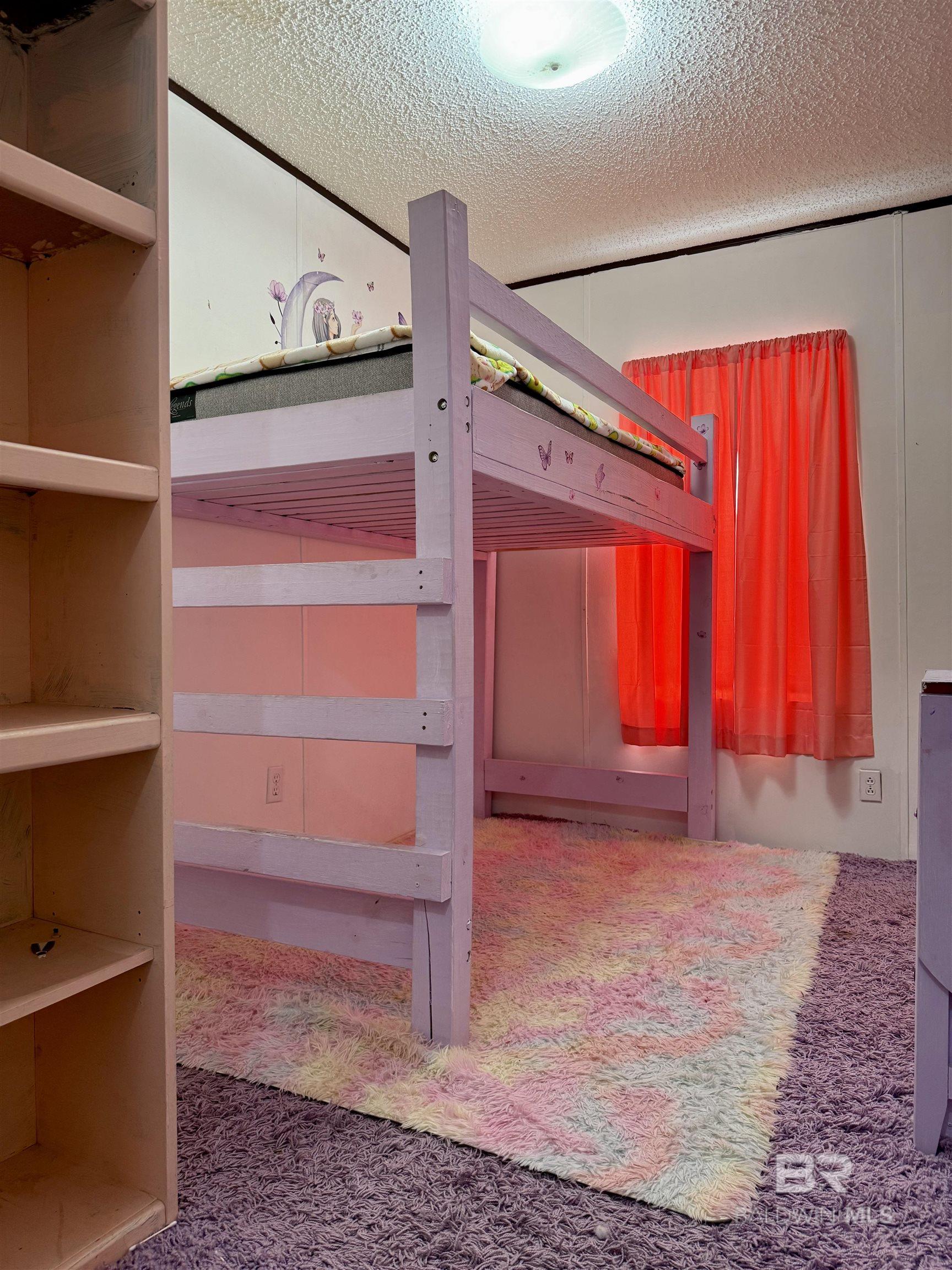 818 Twin Bridges Road