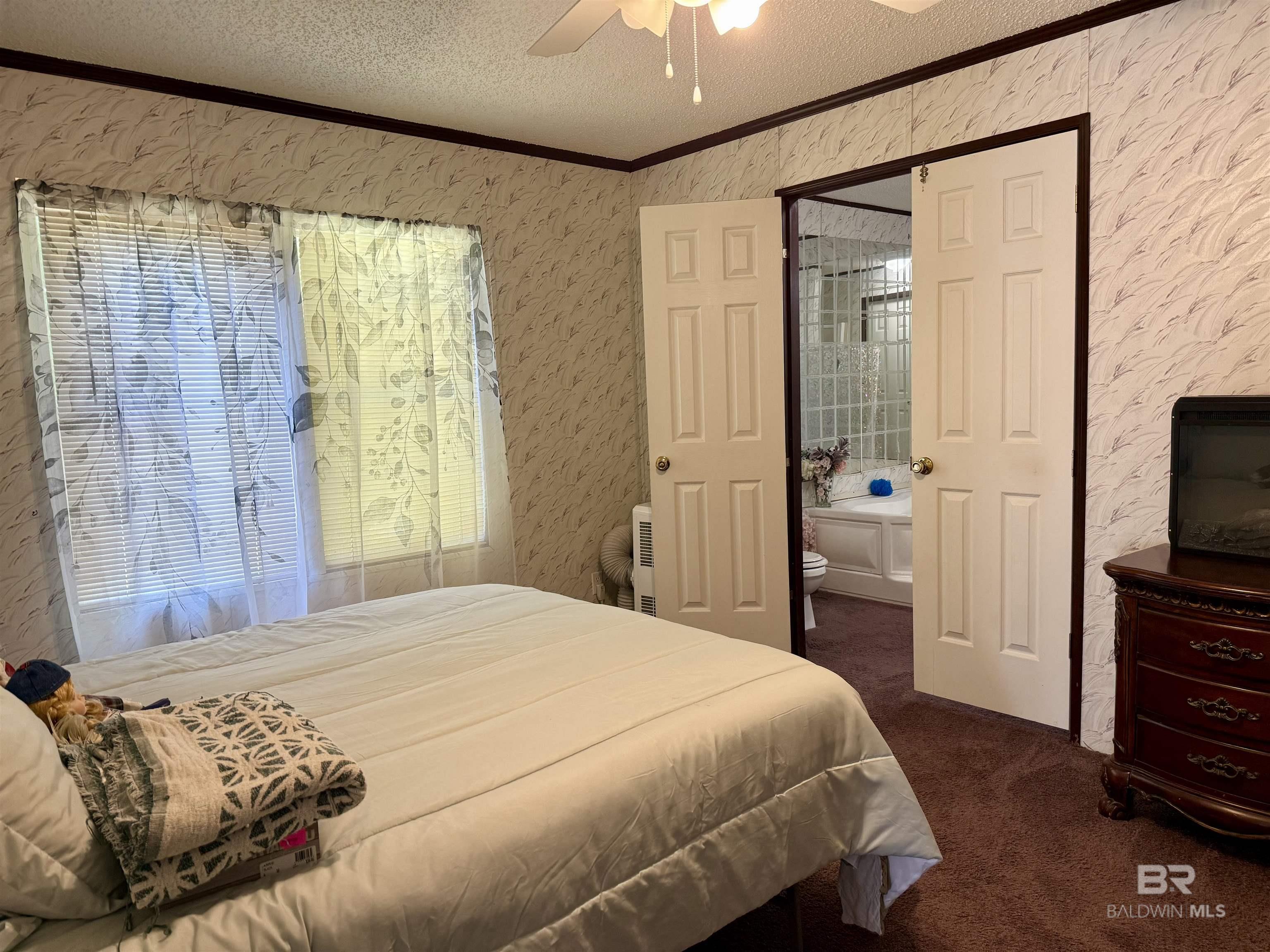 818 Twin Bridges Road