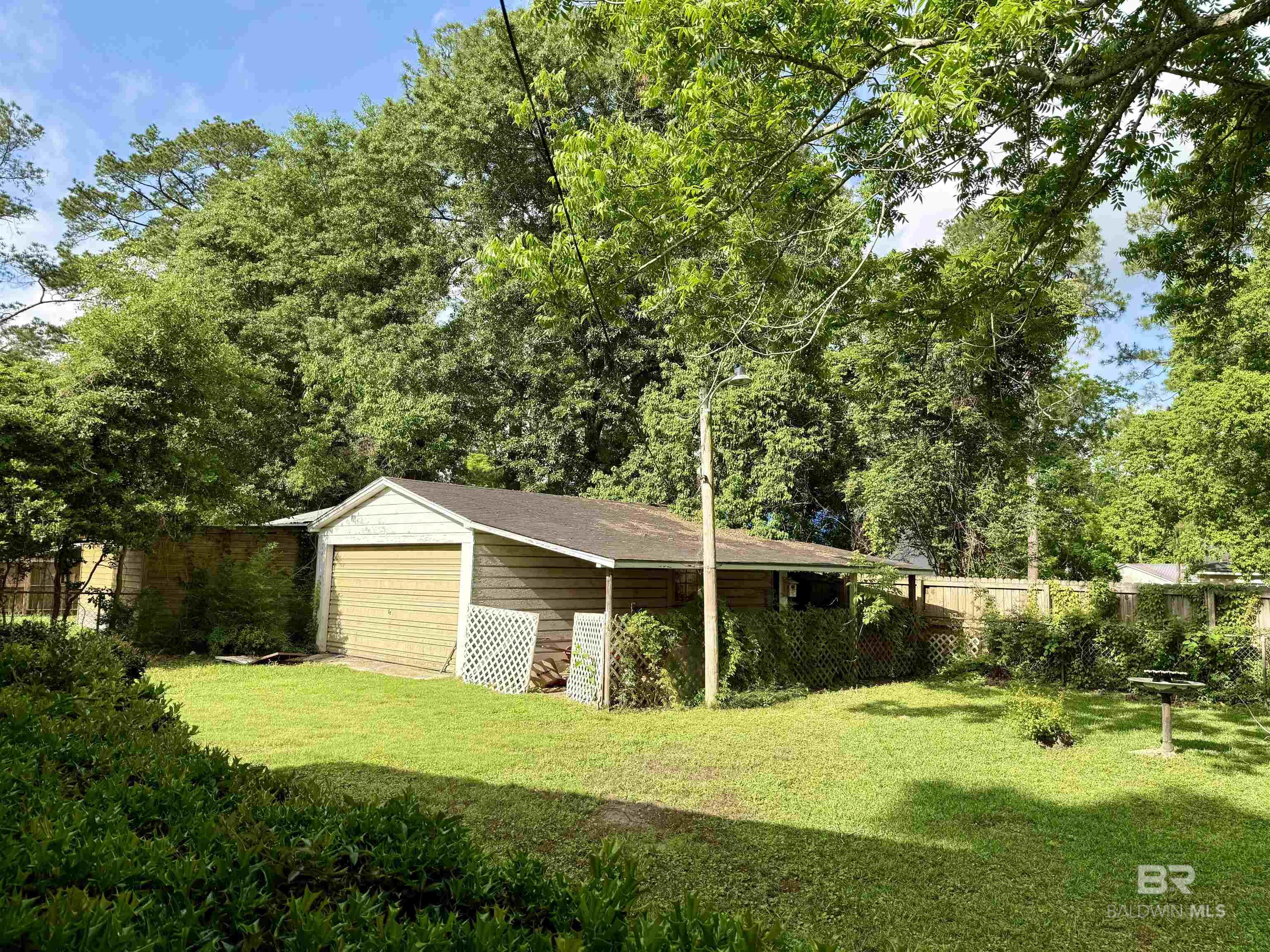 1303 Douglas Avenue