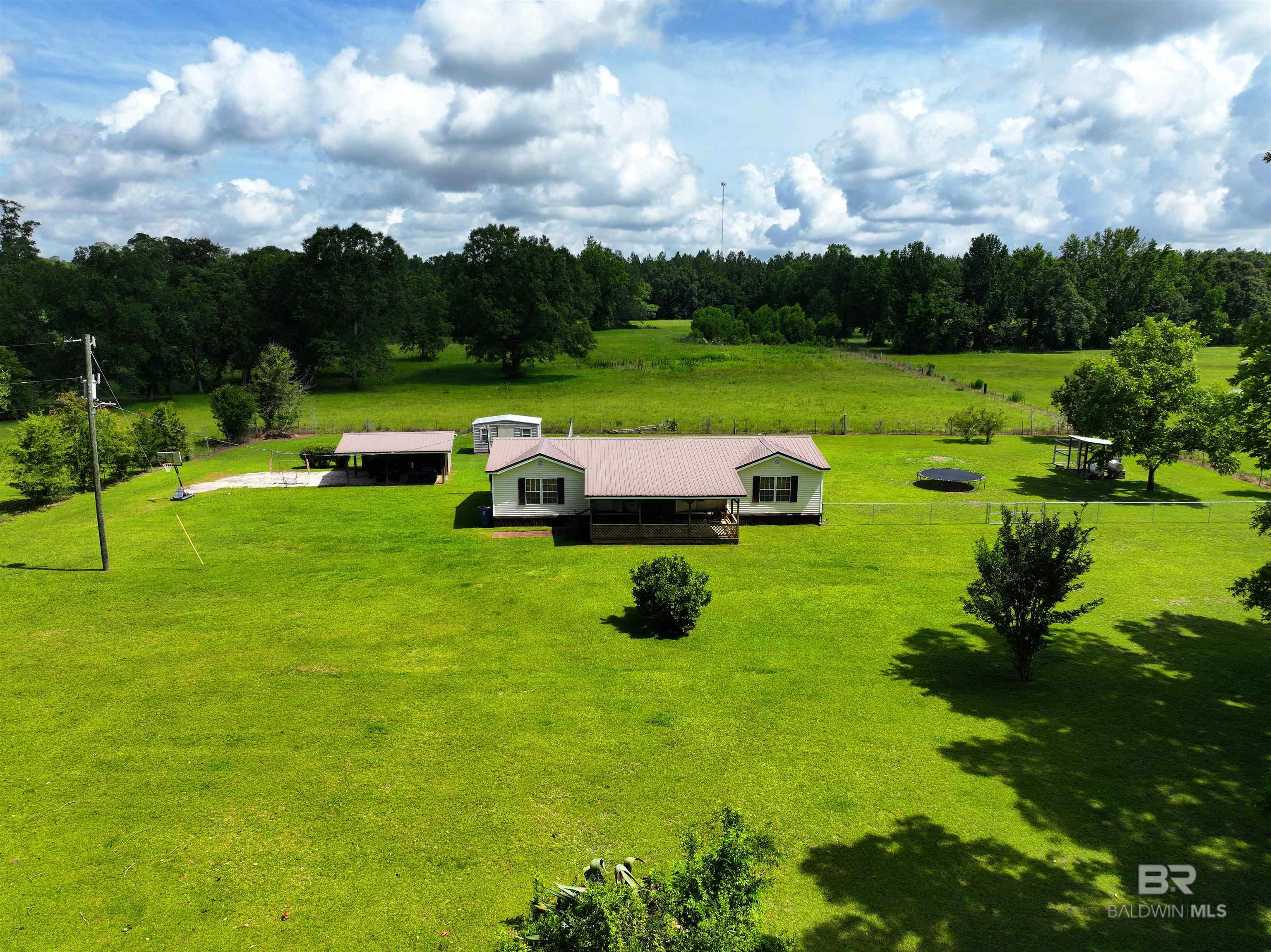 7577 Ridge Road