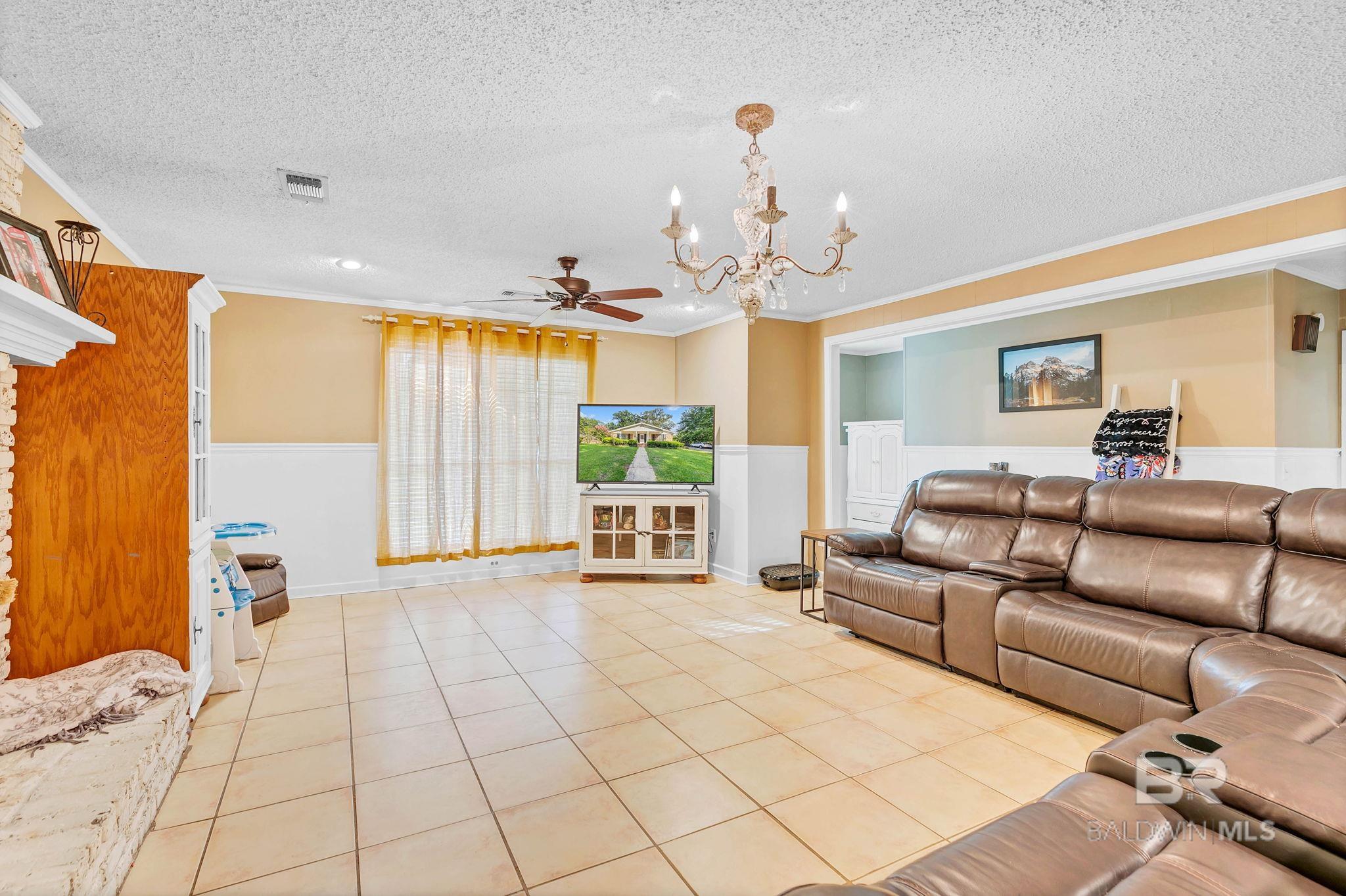 104 E Shore Drive