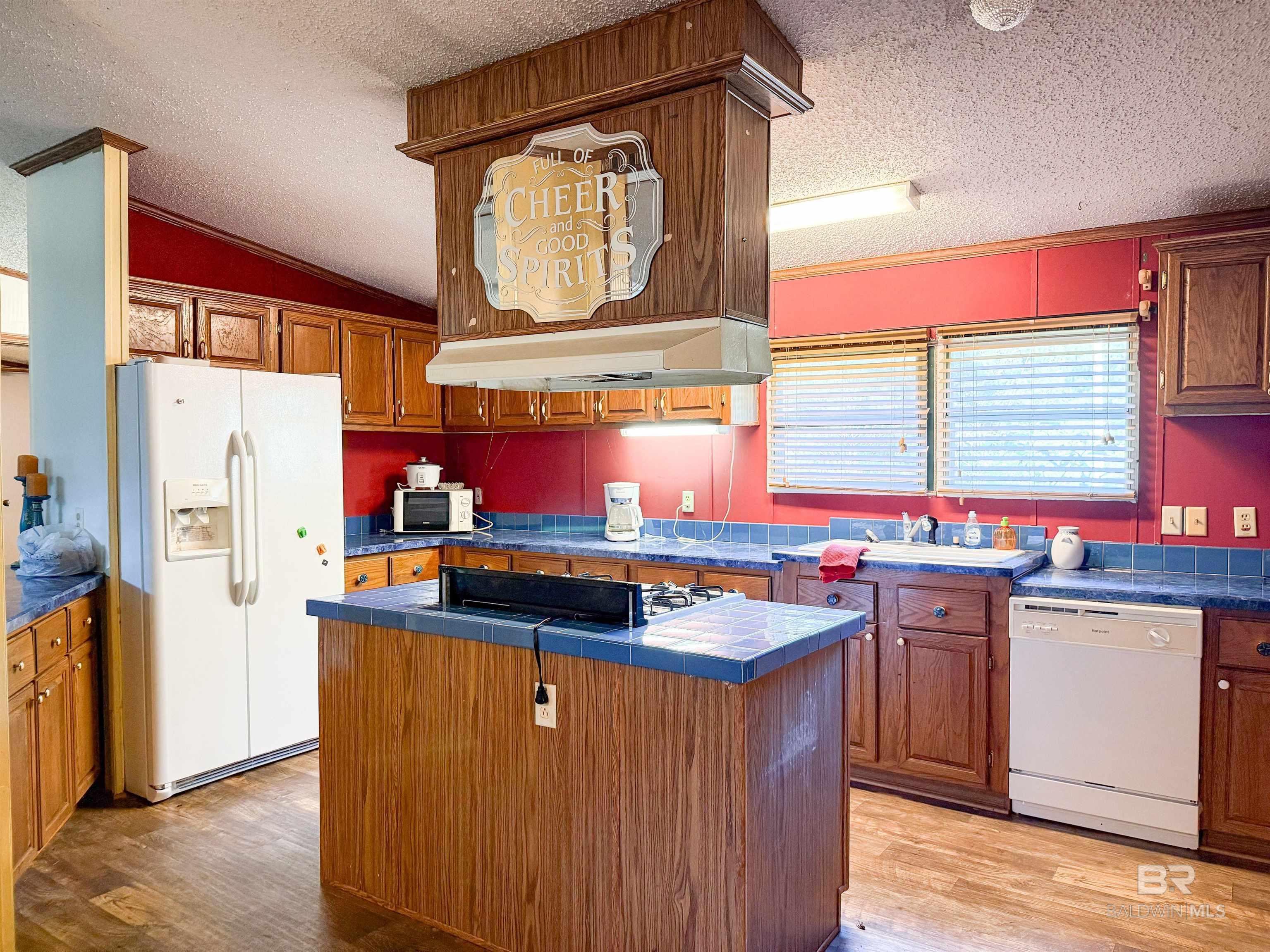 3346 Hoomesville Road