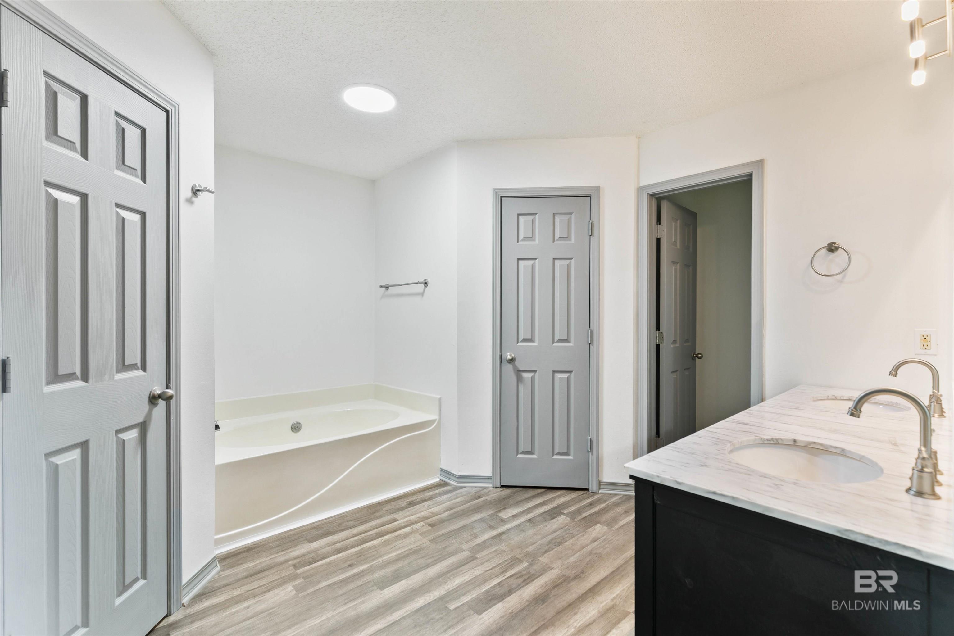 906 St Nicholas Avenue