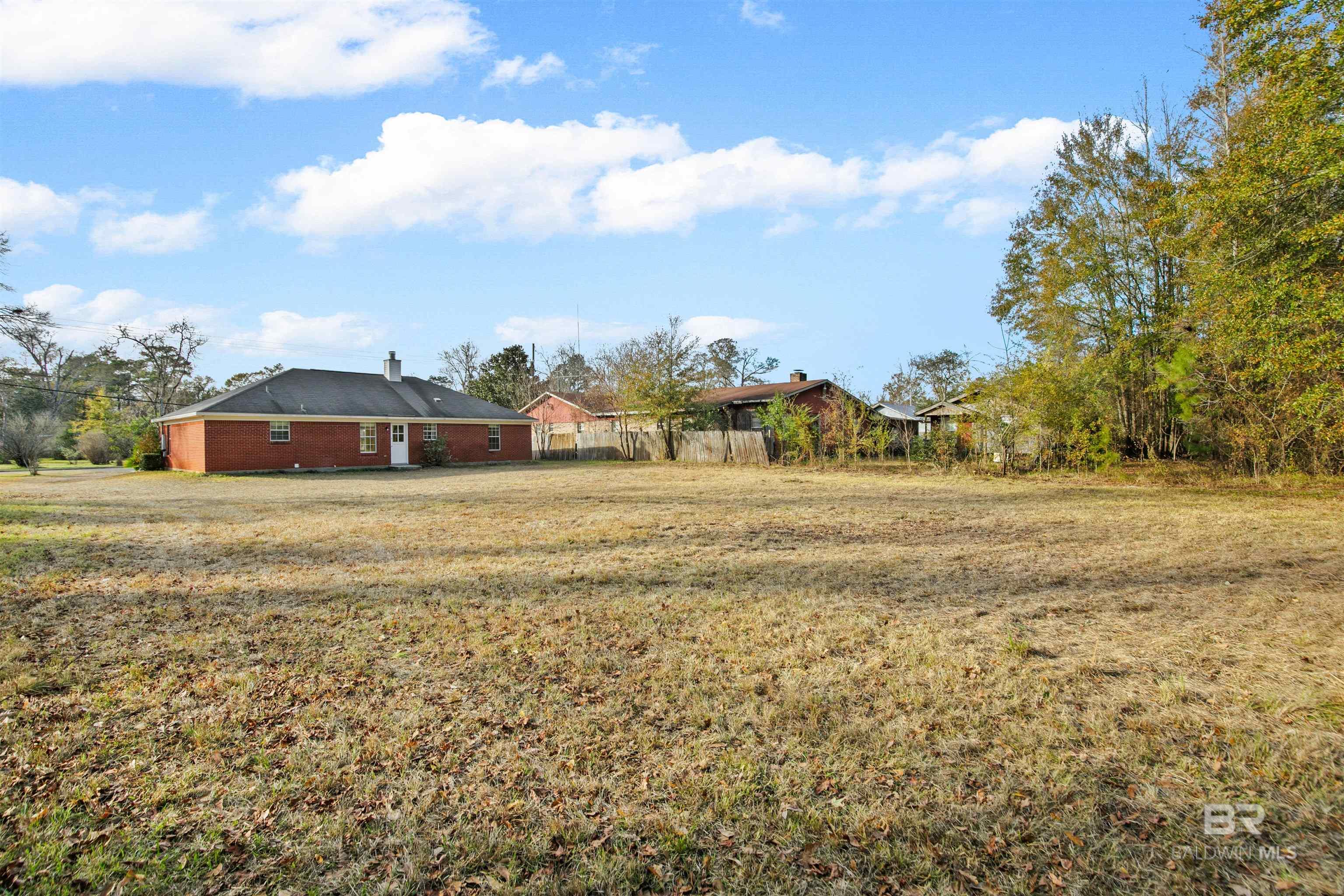 906 St Nicholas Avenue