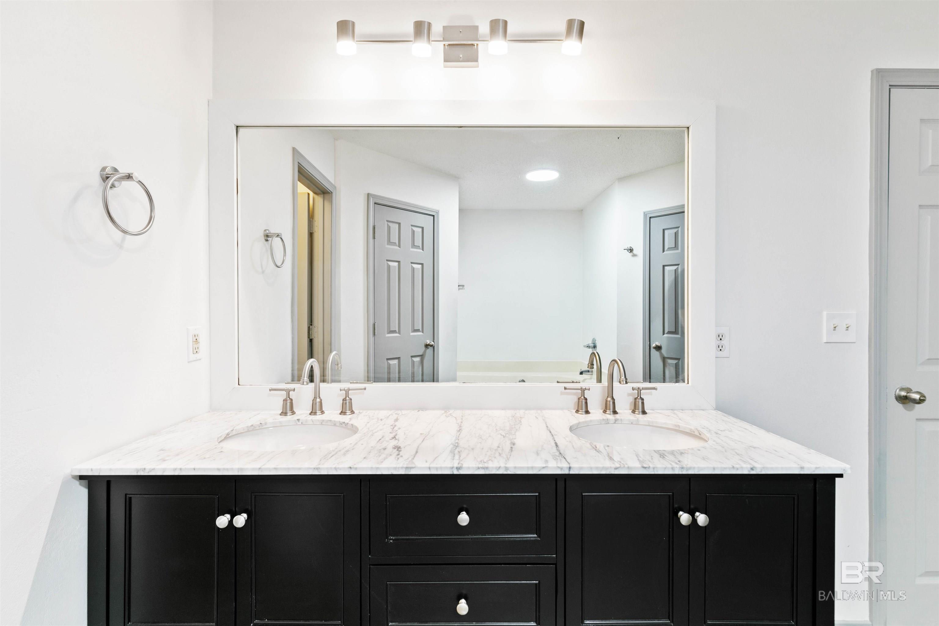 906 St Nicholas Avenue