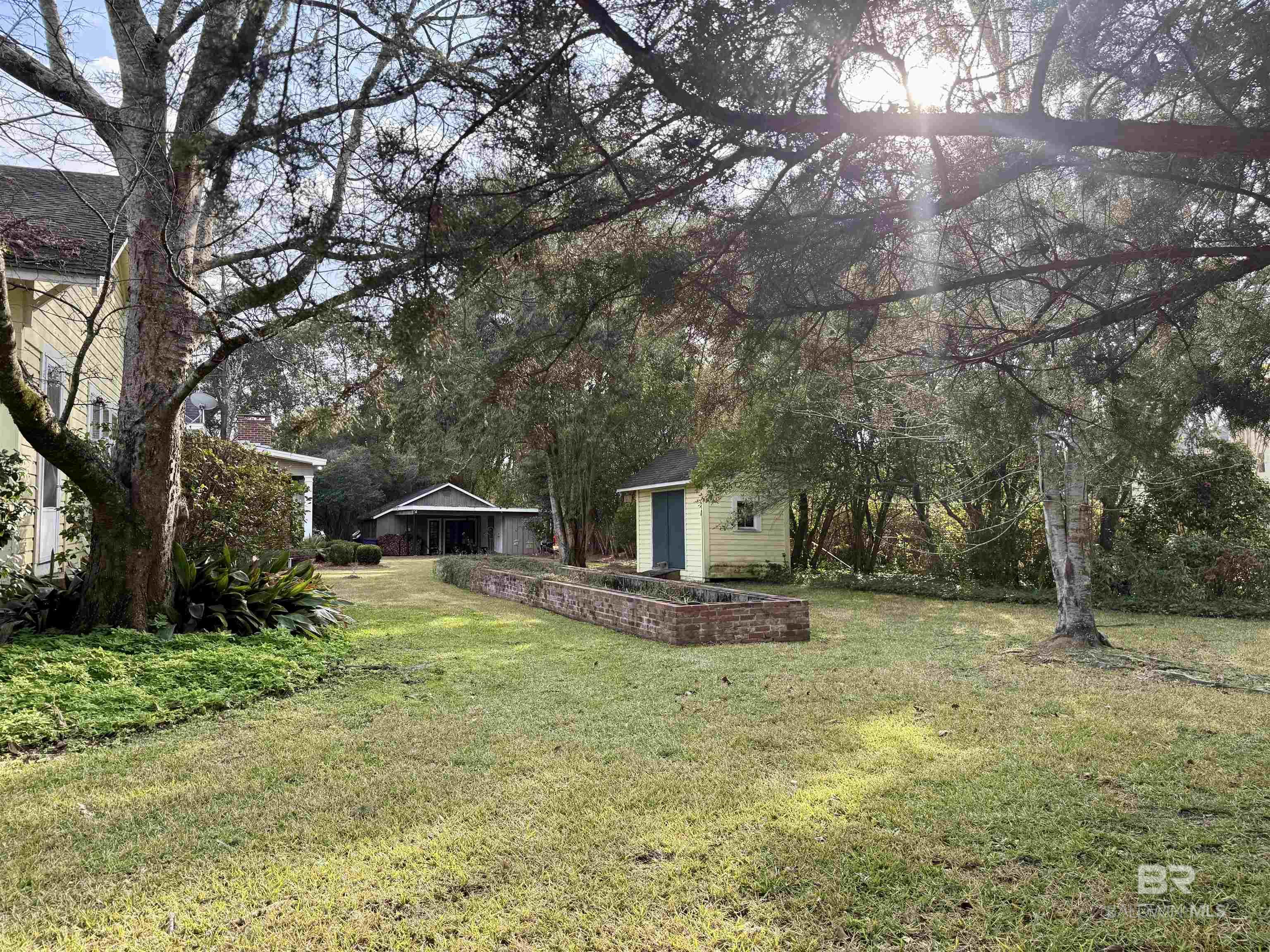 423 Evergreen Avenue