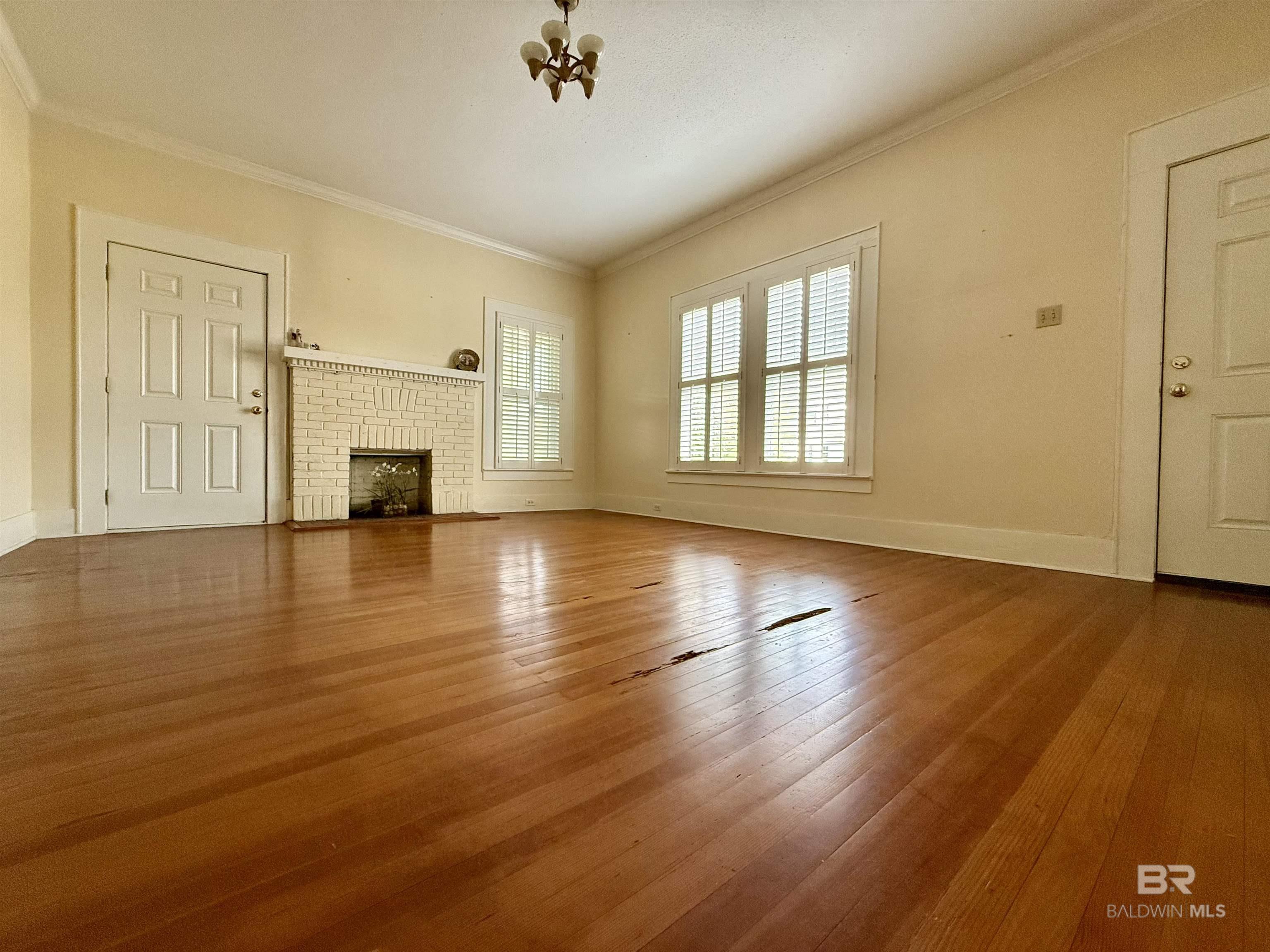 423 Evergreen Avenue
