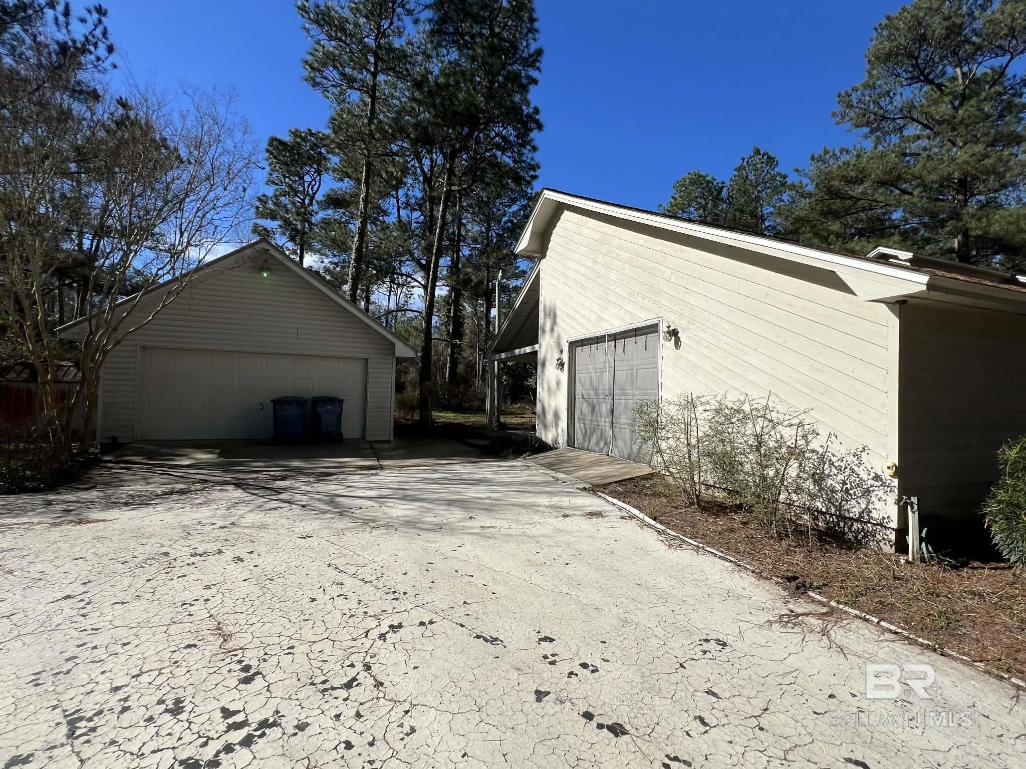 2391 Foshee Road