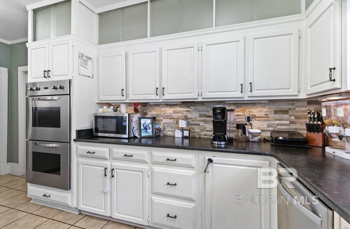 1504 Belleville Avenue