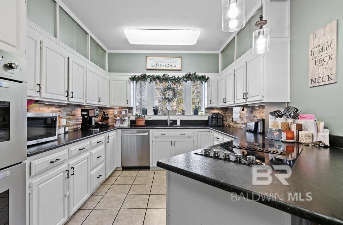 1504 Belleville Avenue