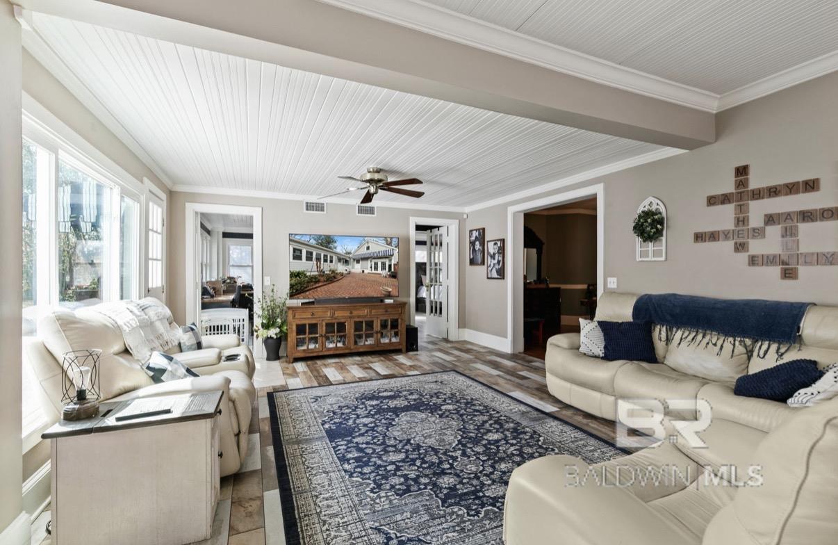 1504 Belleville Avenue