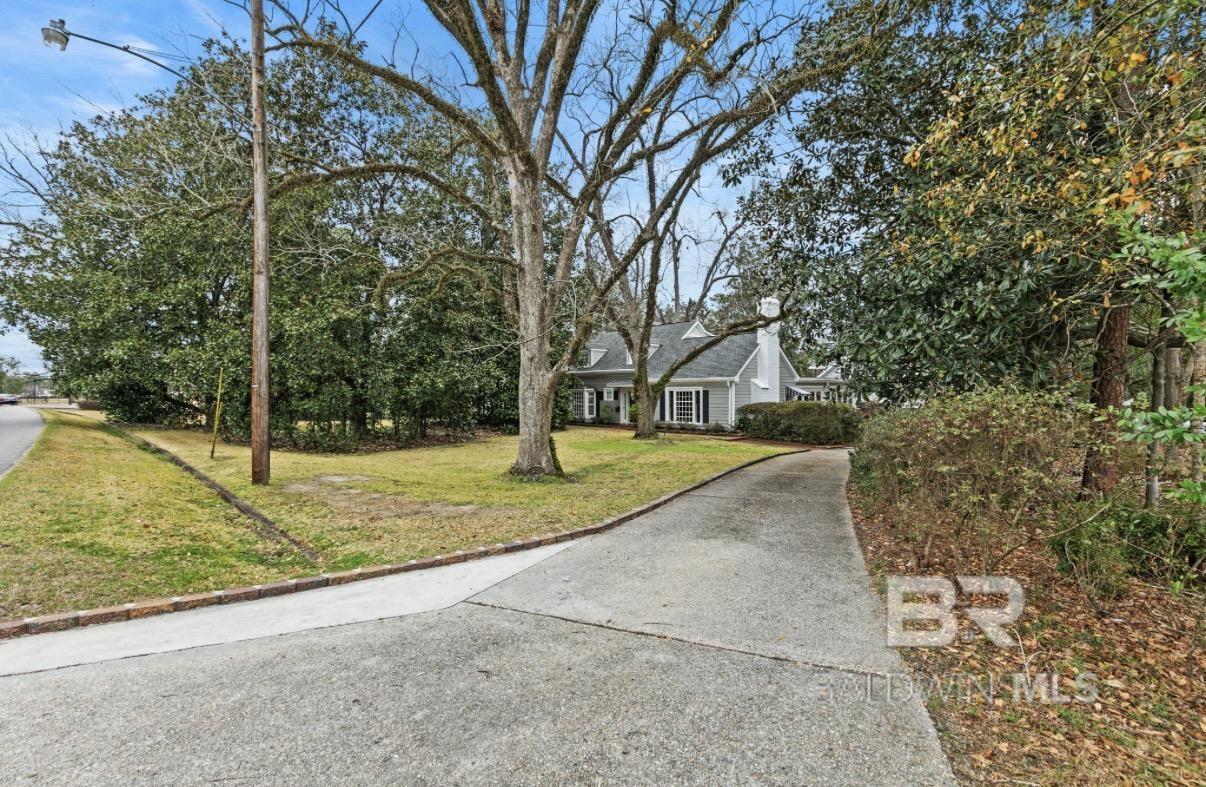 1504 Belleville Avenue