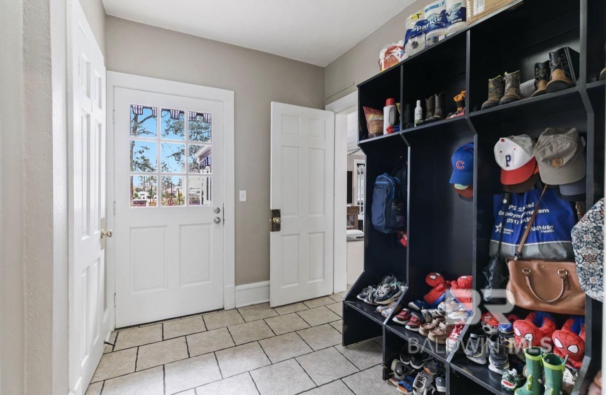 1504 Belleville Avenue