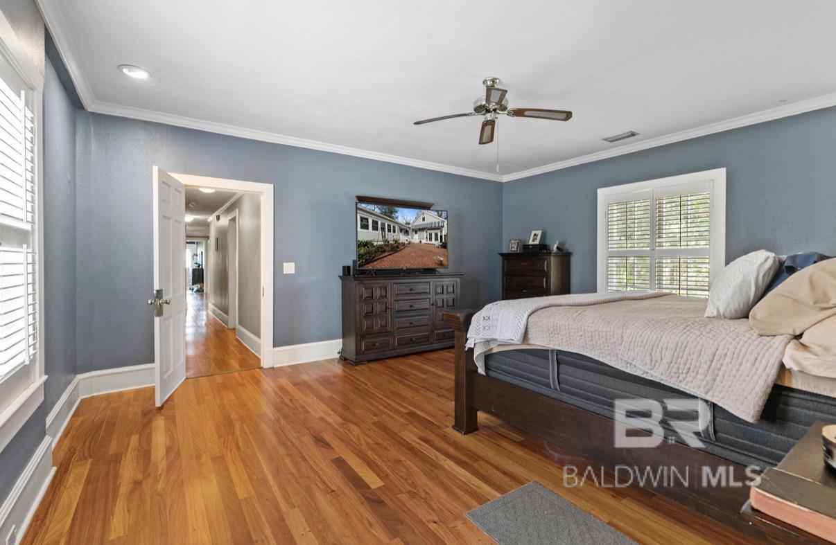 1504 Belleville Avenue