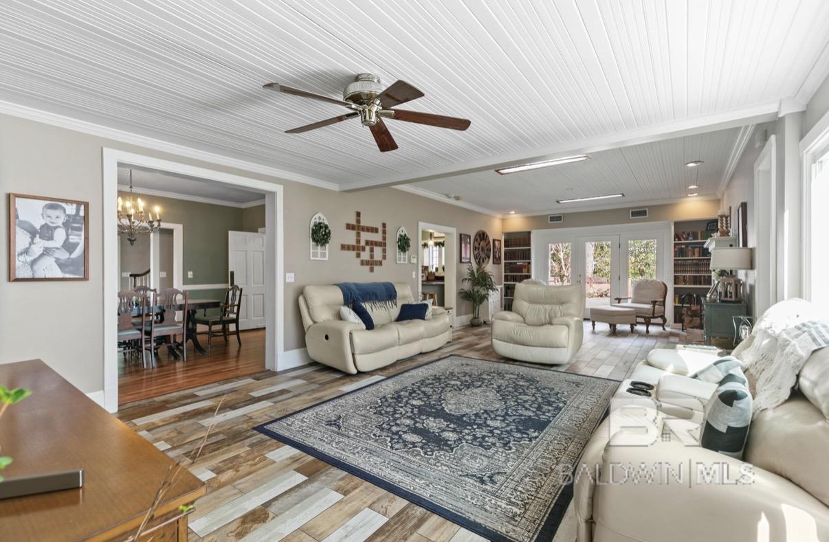 1504 Belleville Avenue