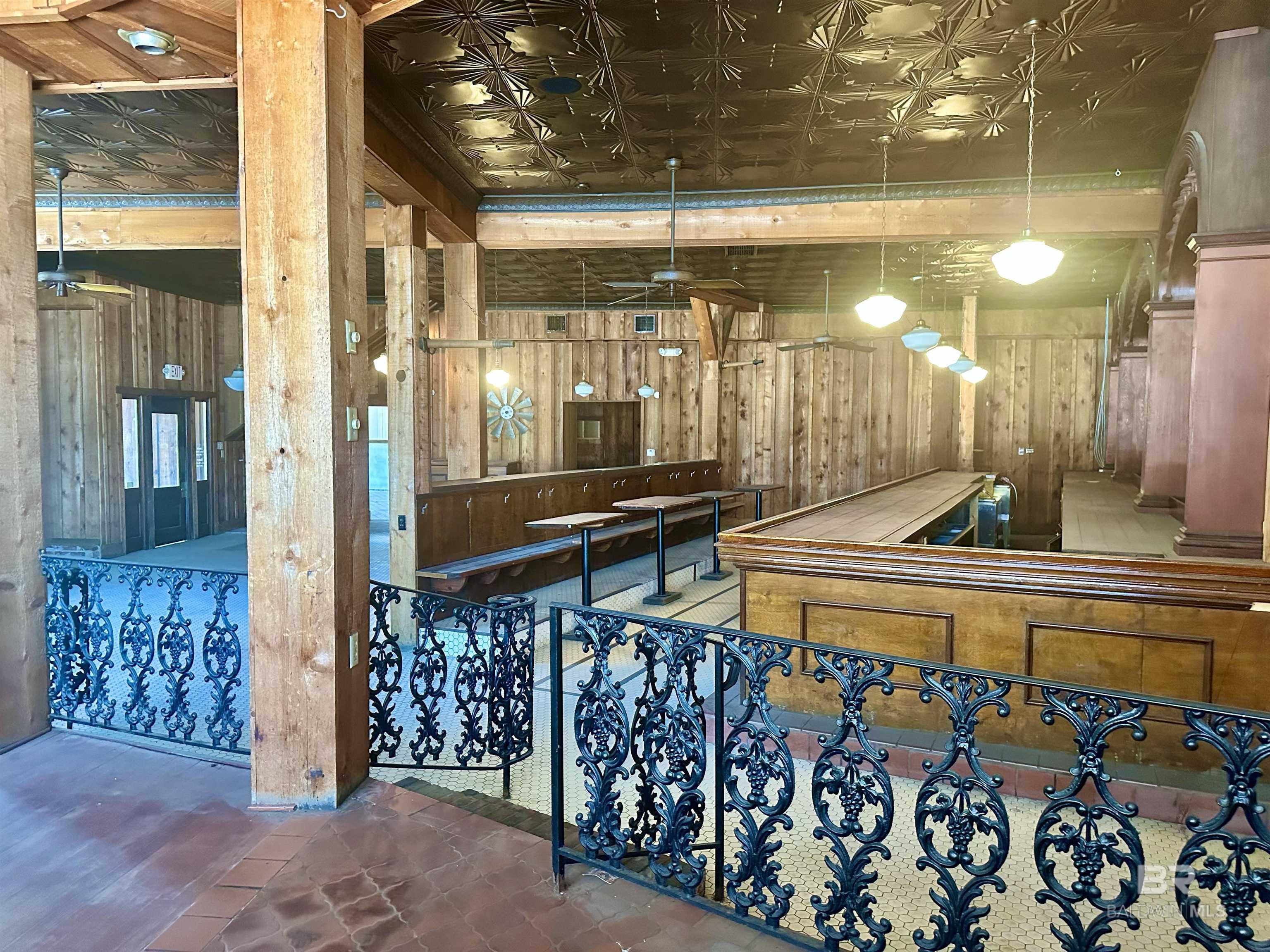 204 Belleville Avenue