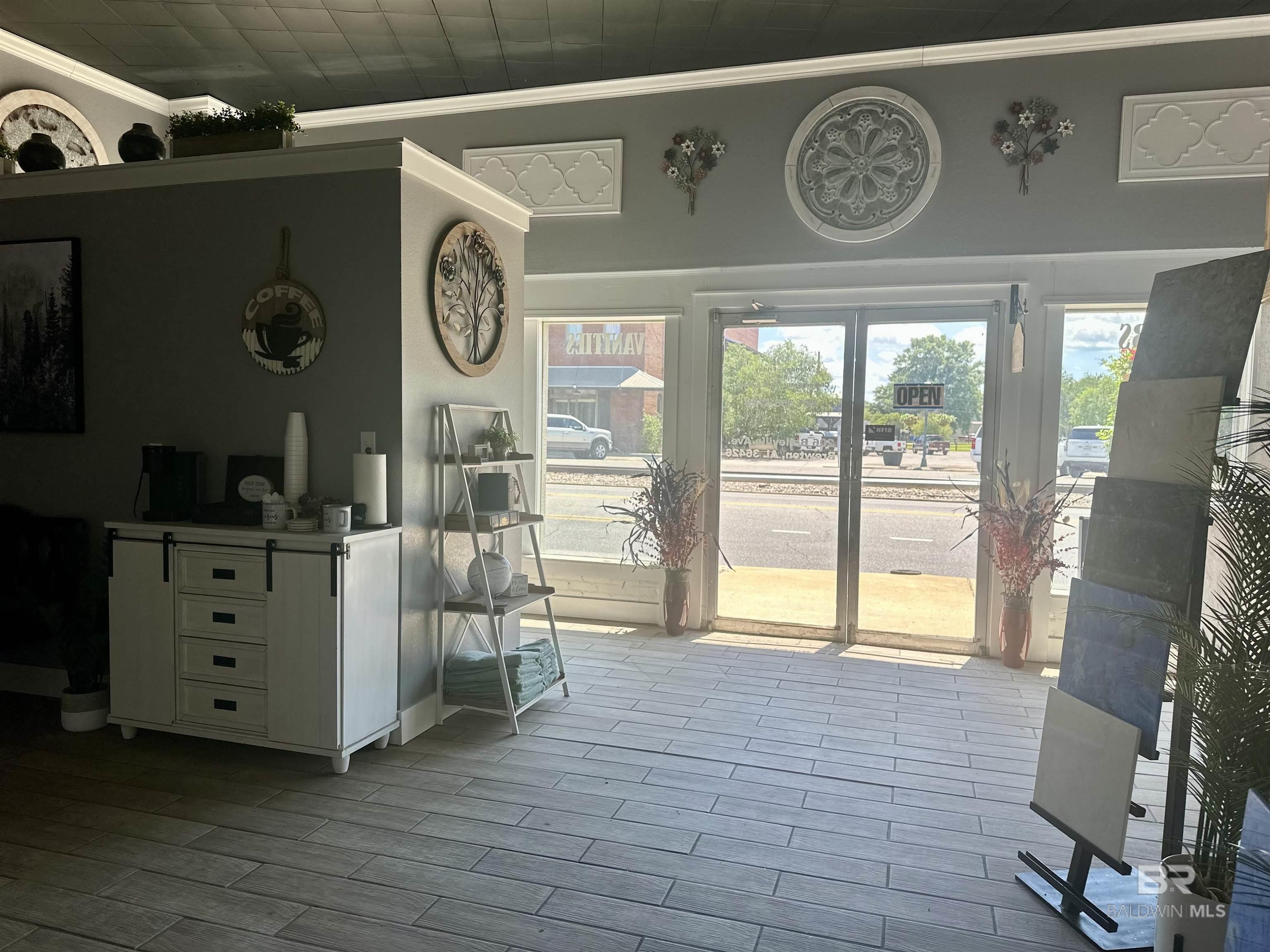 204 Belleville Avenue