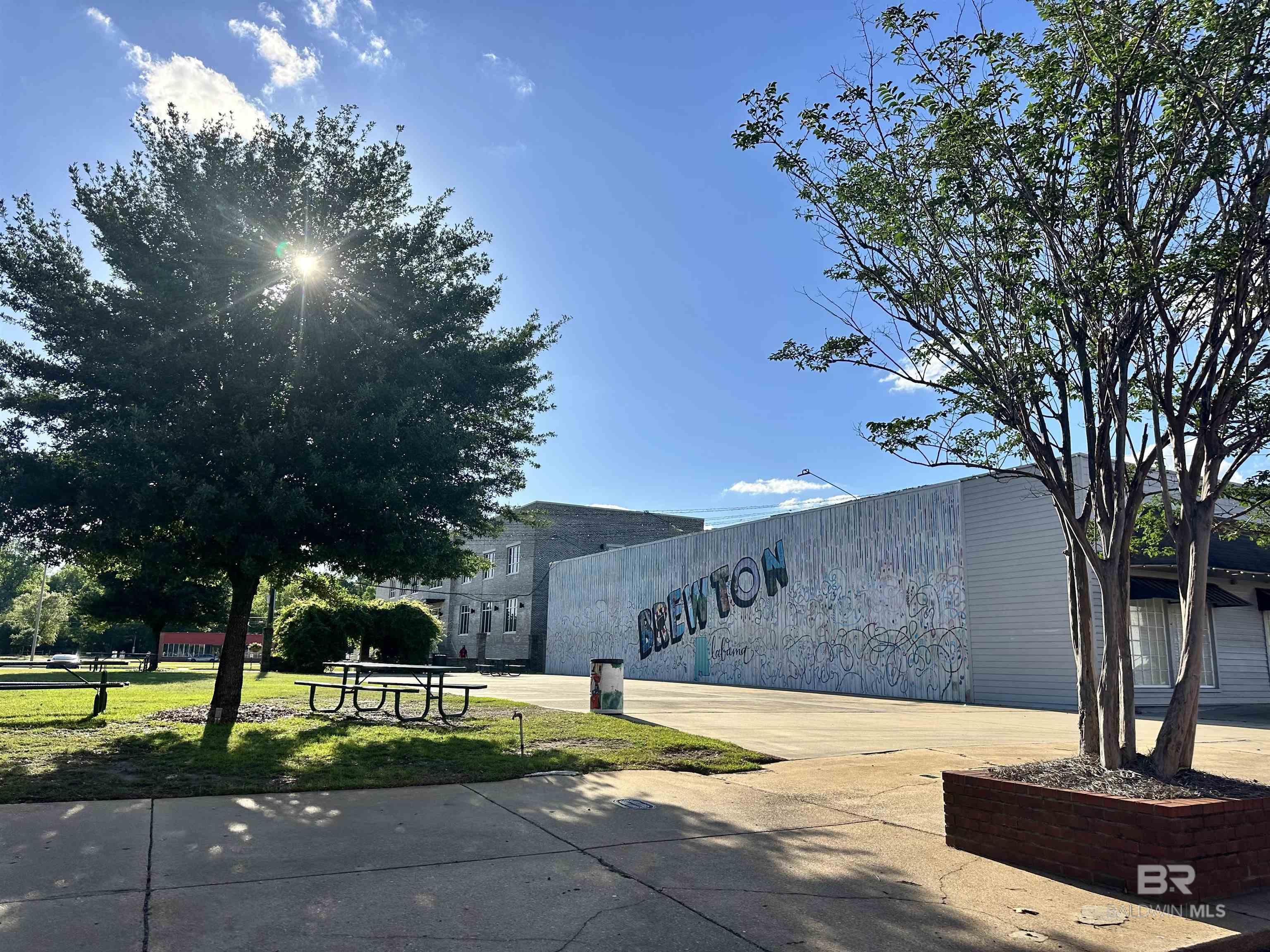 204 Belleville Avenue