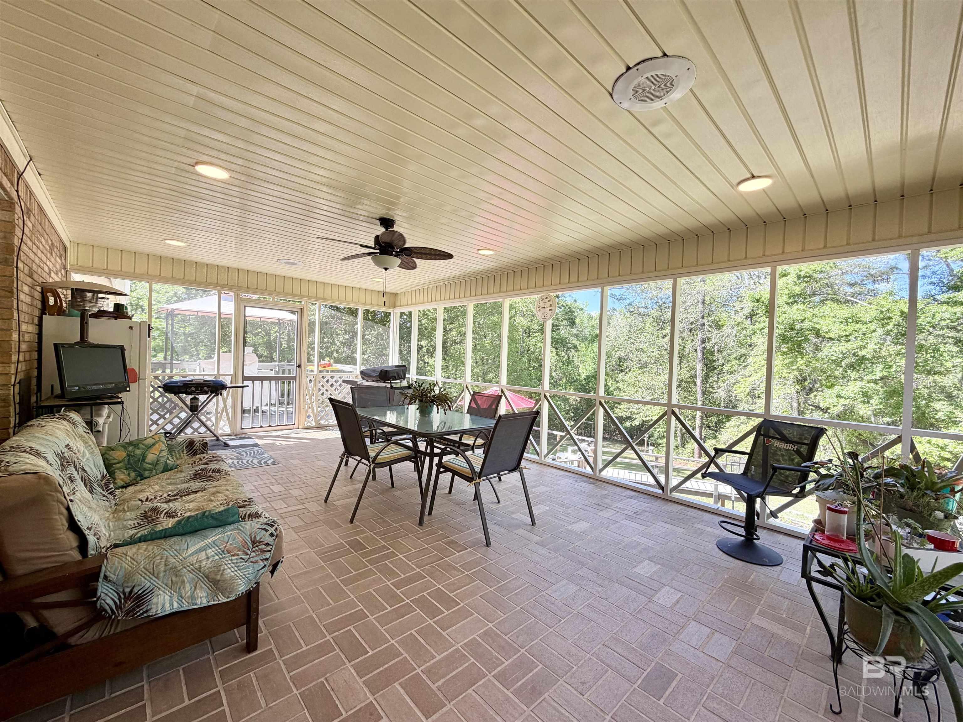 2944 Appleton Road