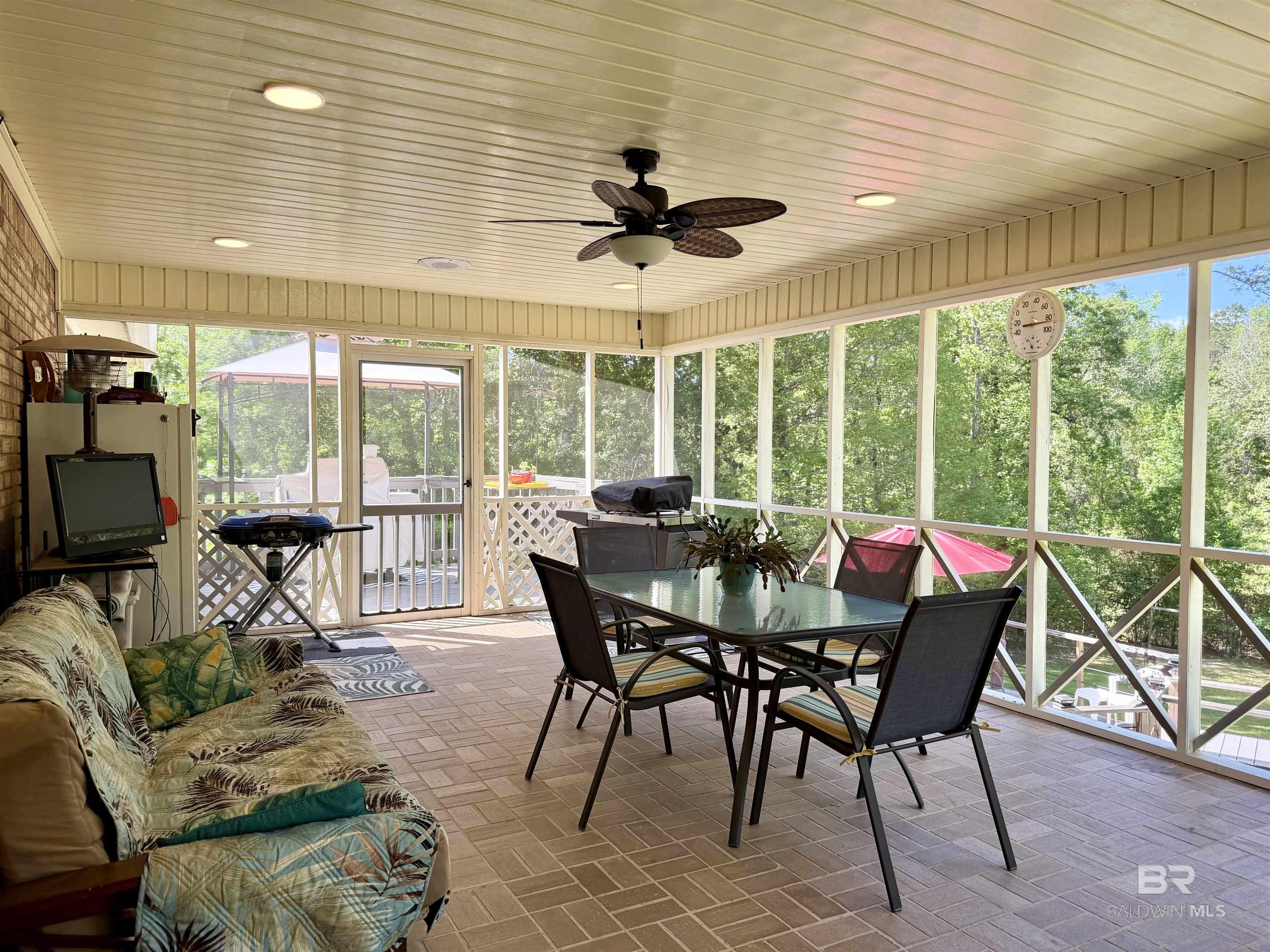 2944 Appleton Road