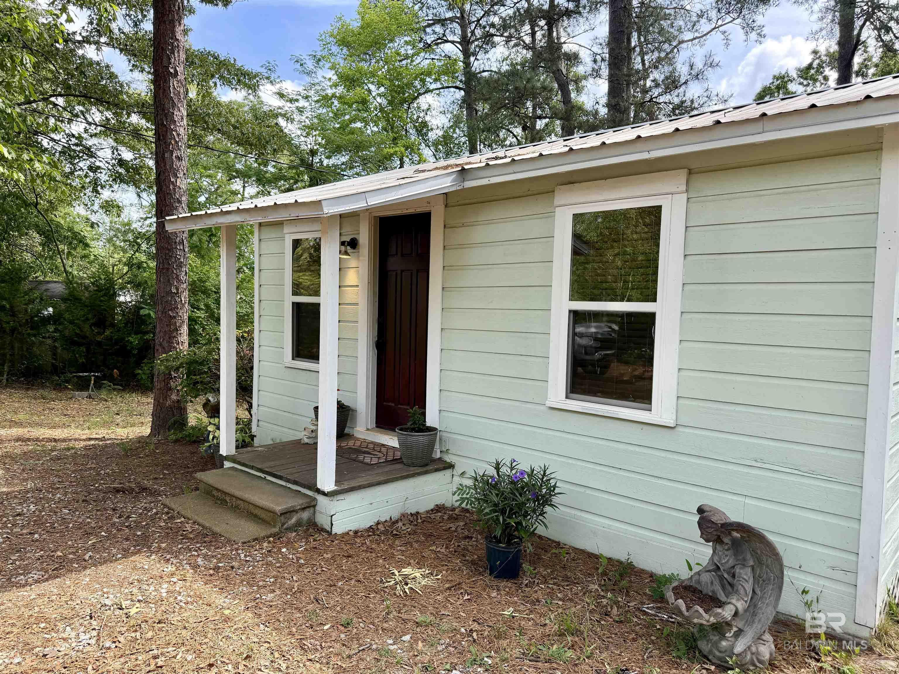 762 Buddy Lake Road