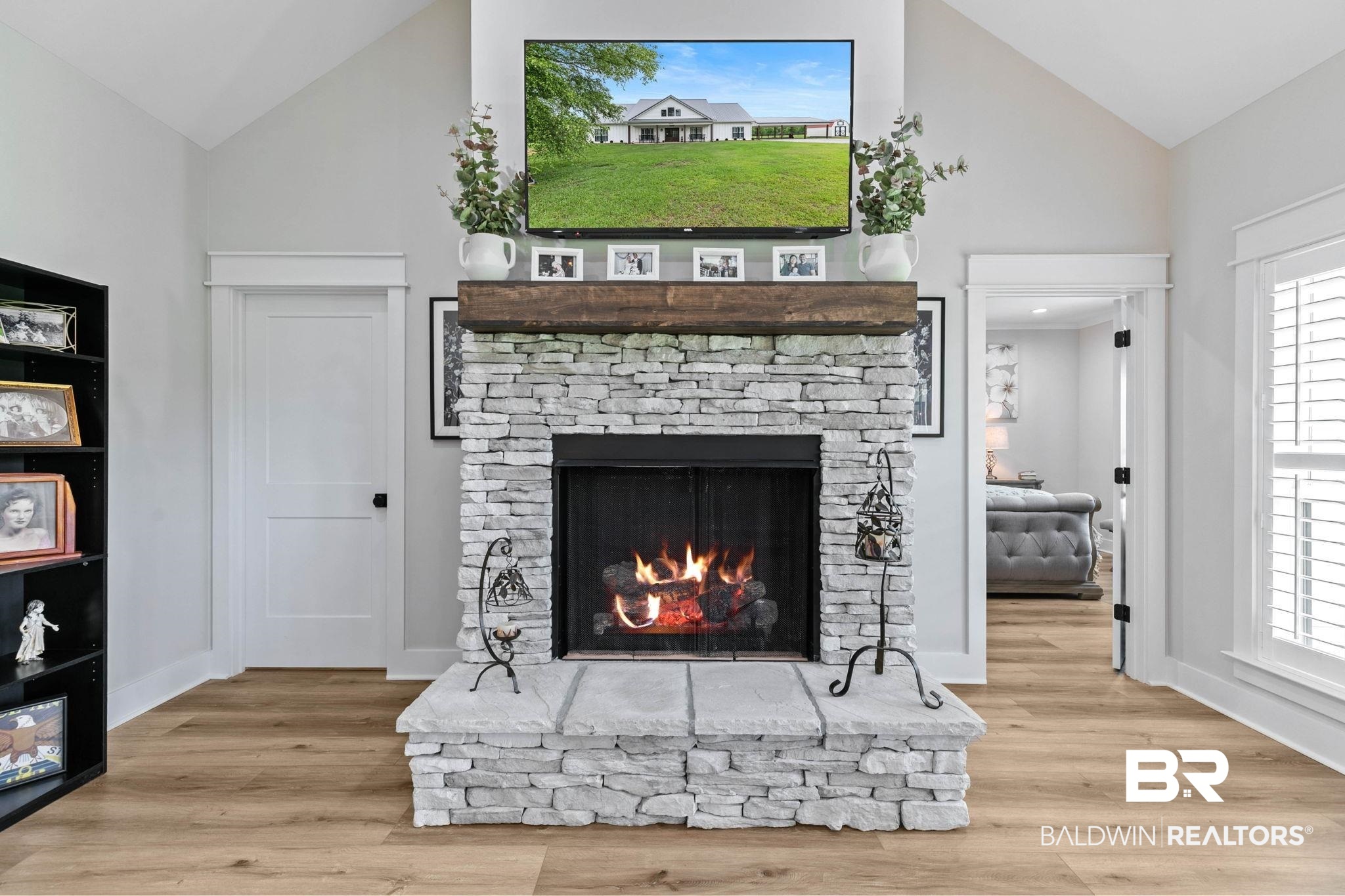 2029 George Lee Road