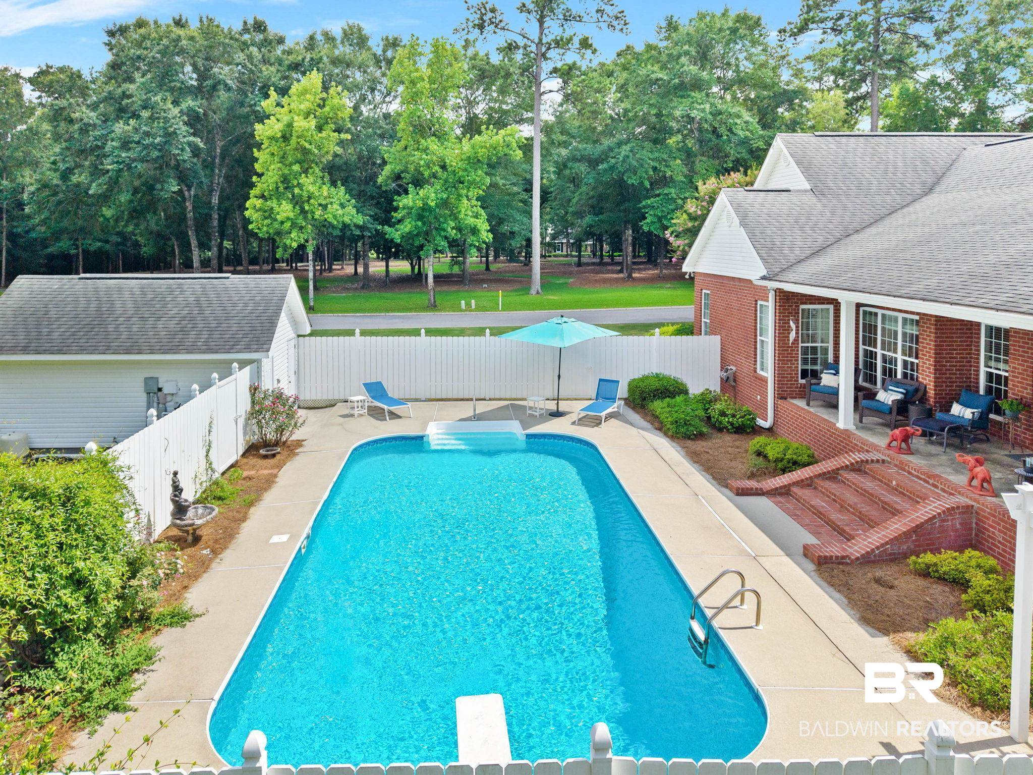 102 Brooks Boulevard