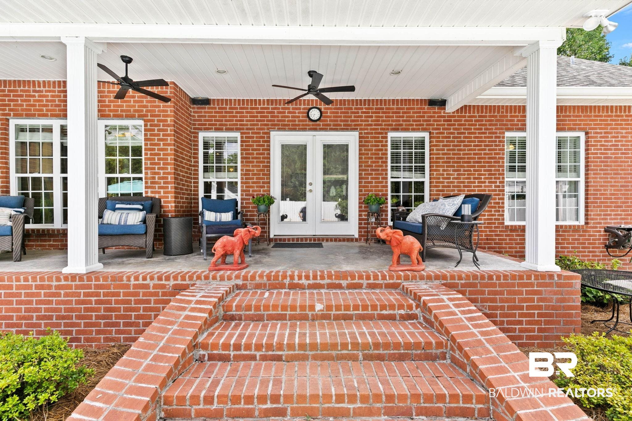 102 Brooks Boulevard