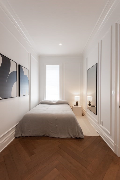 160 Commonwealth Ave # 406