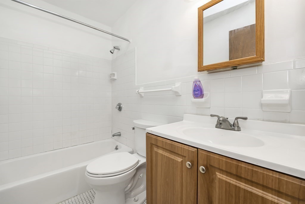 59 Highland Glen Dr # 331