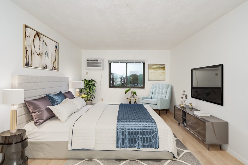 59 Highland Glen Dr # 331