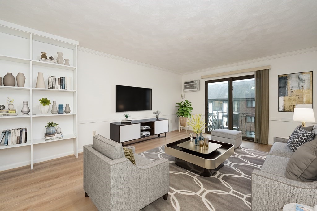 59 Highland Glen Dr # 331