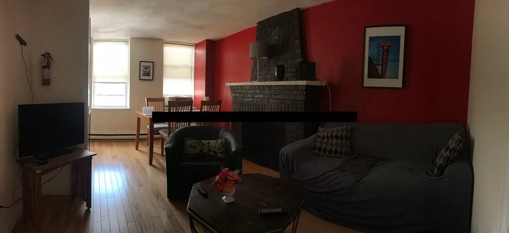 88 Brooks Street # 2