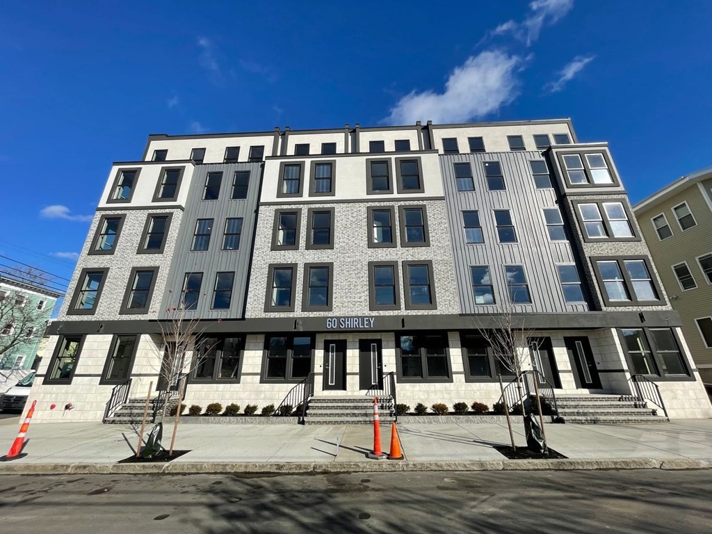 60 Shirley Ave # 302