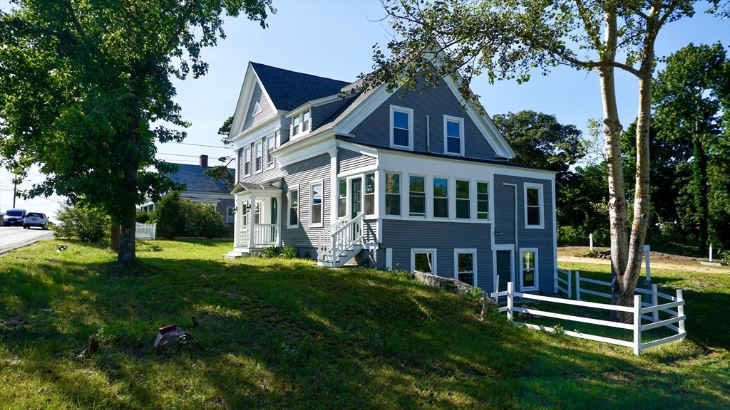 230 Main St