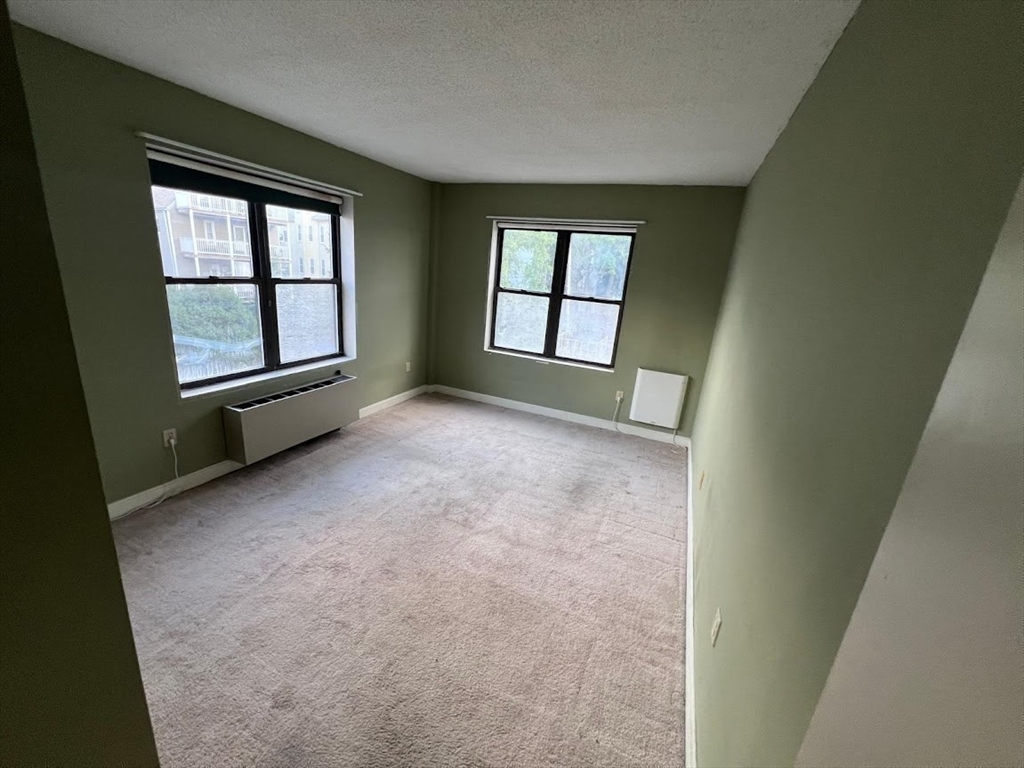 59-69 Msgr Patrick J Lydon Way # 309