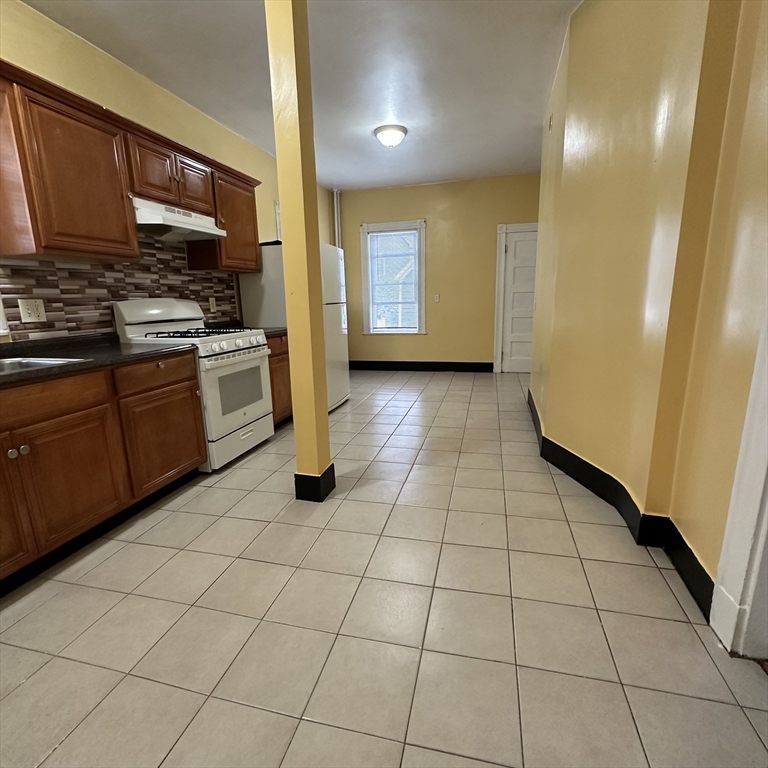 115 Glendale Unit: st