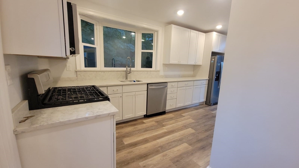 71B Spring Park Avenue