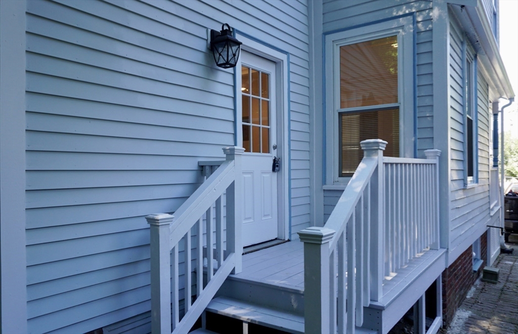 71B Spring Park Avenue