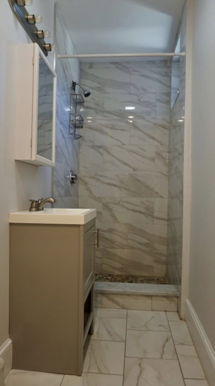 71B Spring Park Avenue