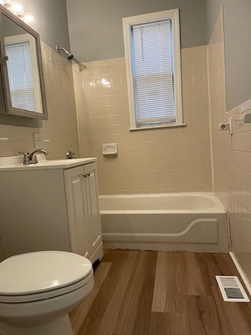 323-325 Quincy Street