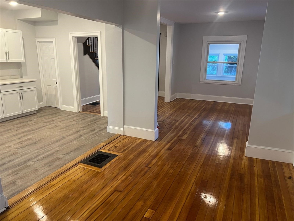 8 Marcy Rd