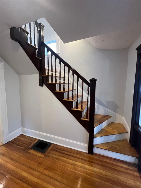 8 Marcy Rd