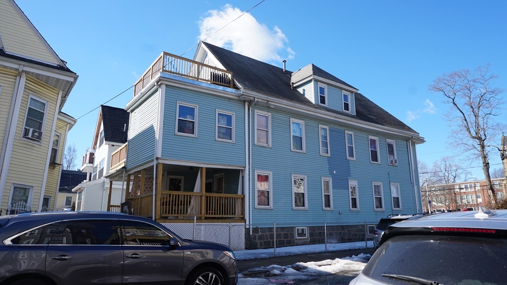 151 Crawford St