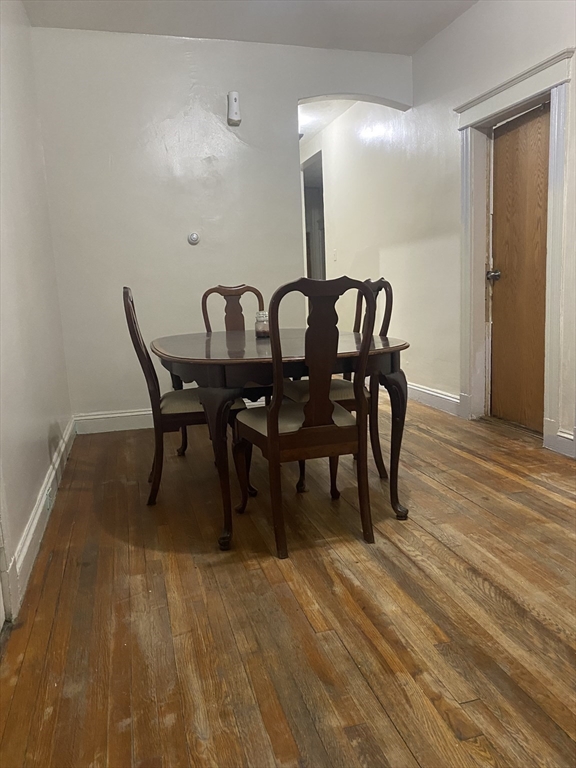 52 Brookledge St
