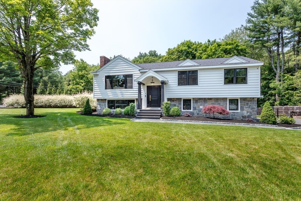 2 Overlook Rd