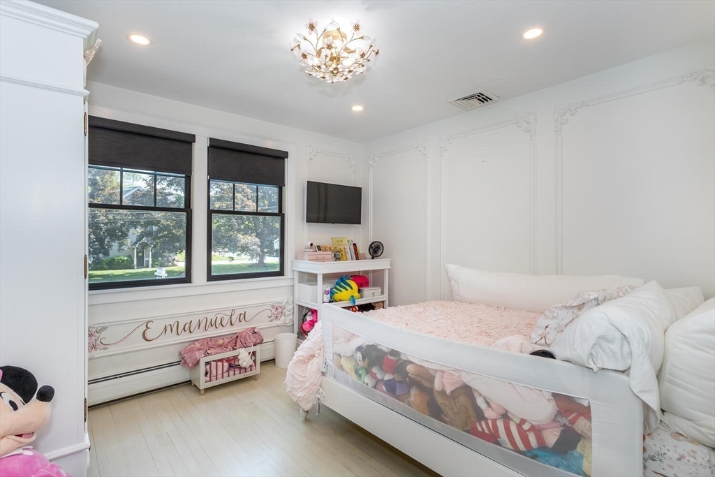 2 Overlook Rd